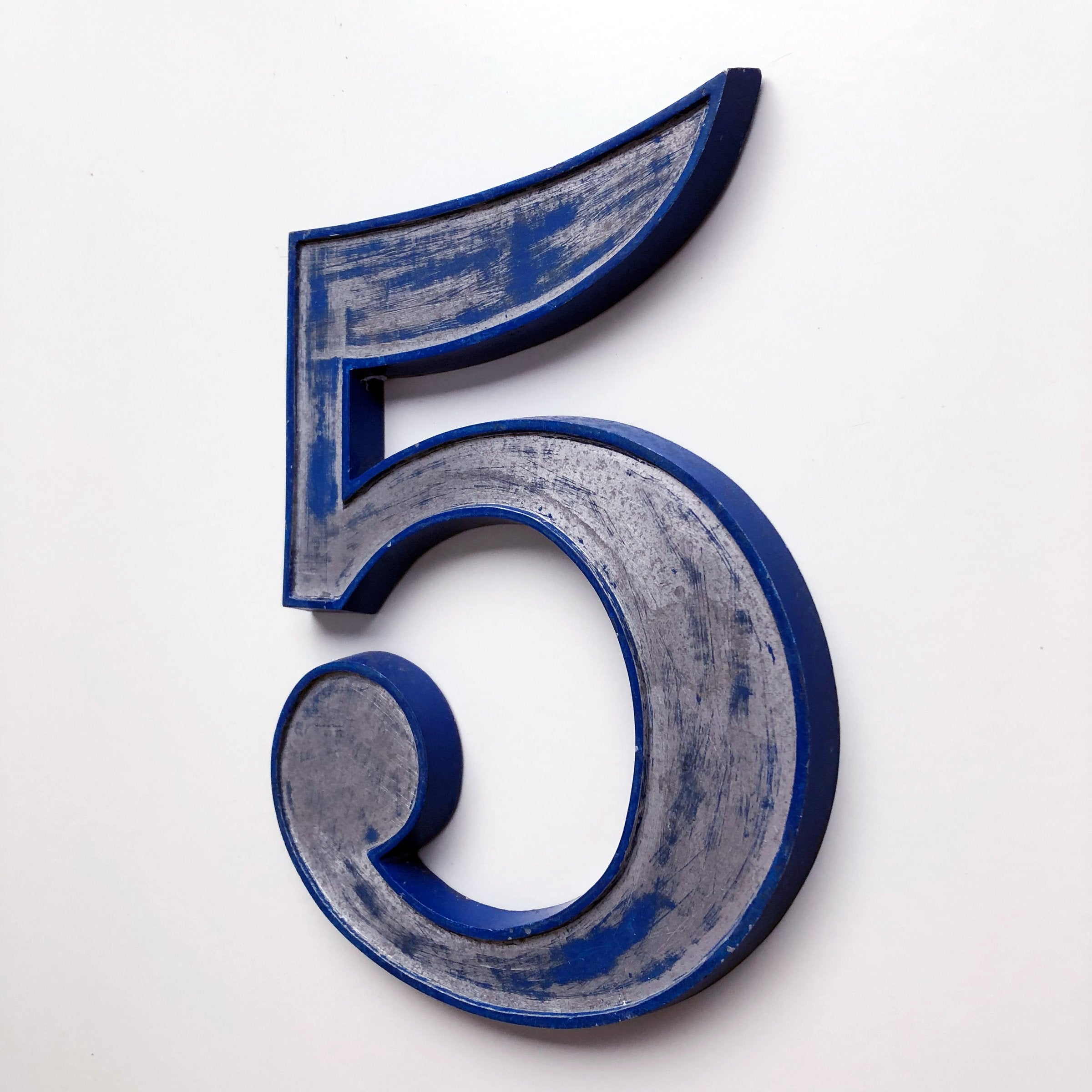 Medium Letter Metal
