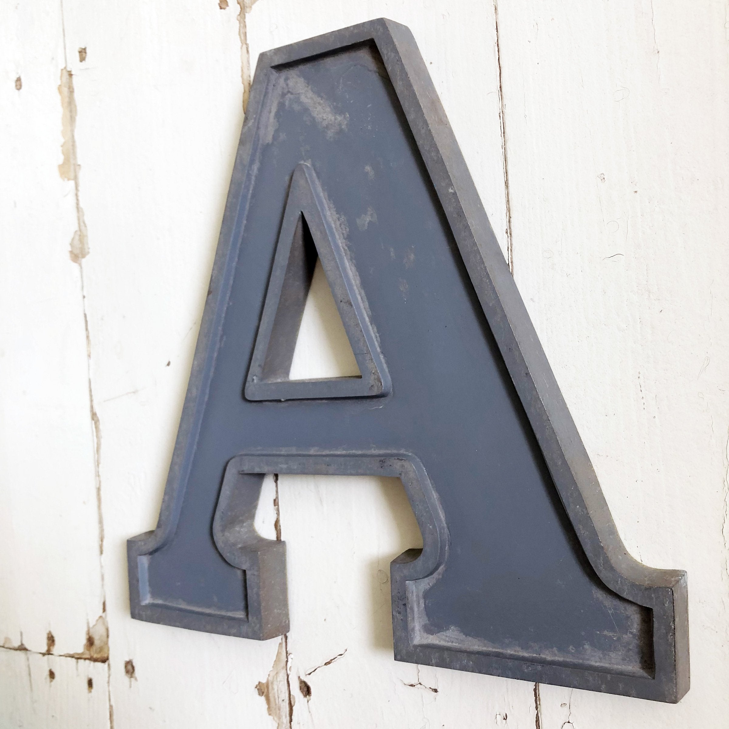  Large Letter Metal