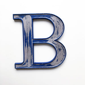 Medium Letter Metal