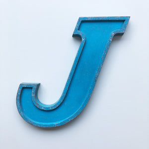 Medium Letter Metal