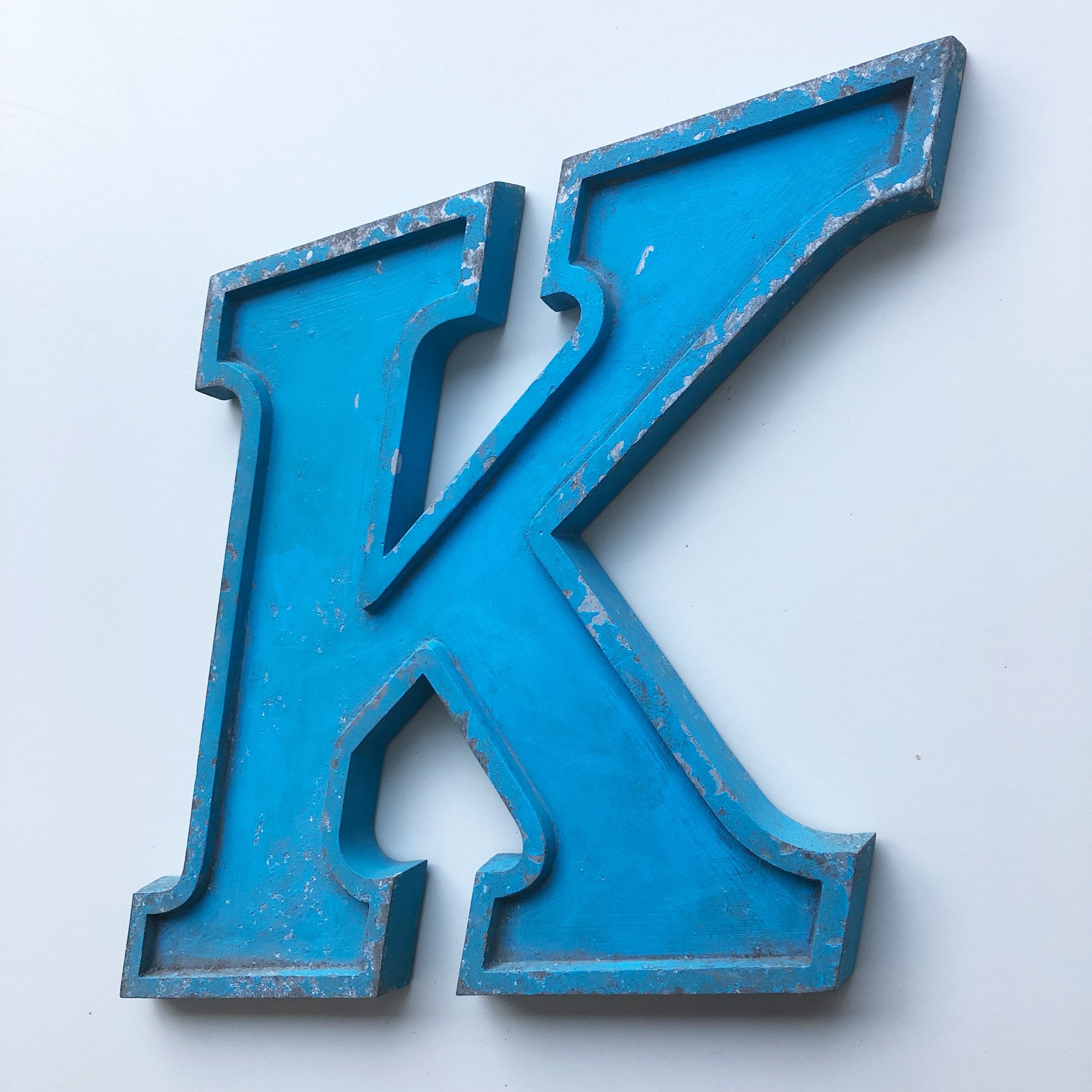 Medium Letter Metal