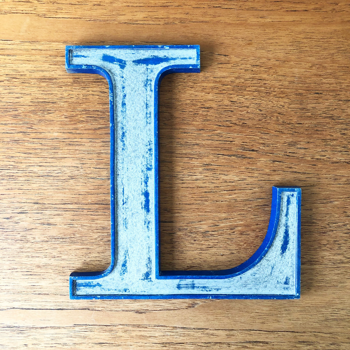 Medium Letter Metal