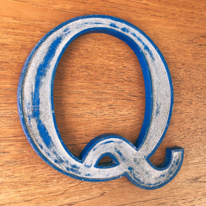 Medium Letter Metal
