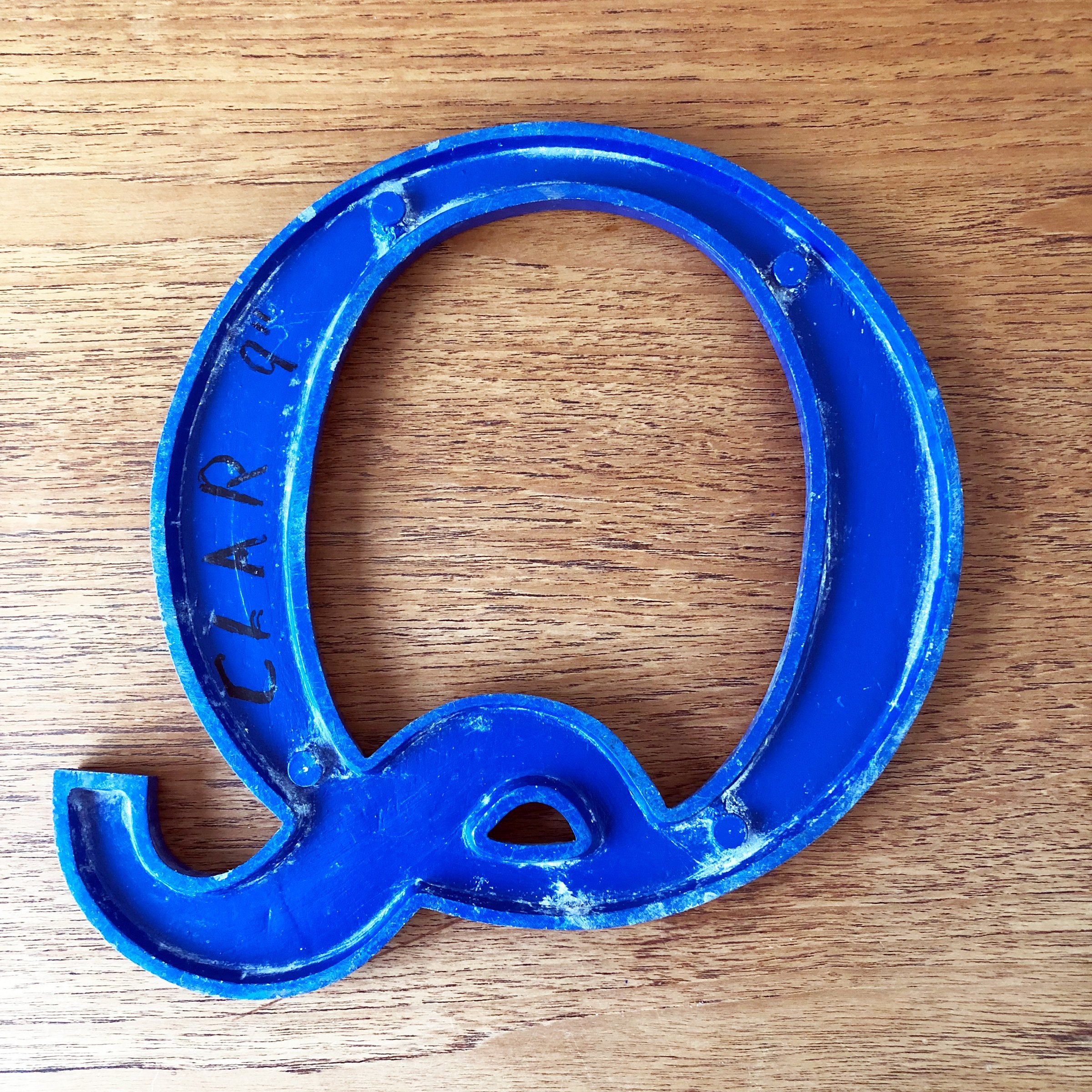 Medium Letter Metal