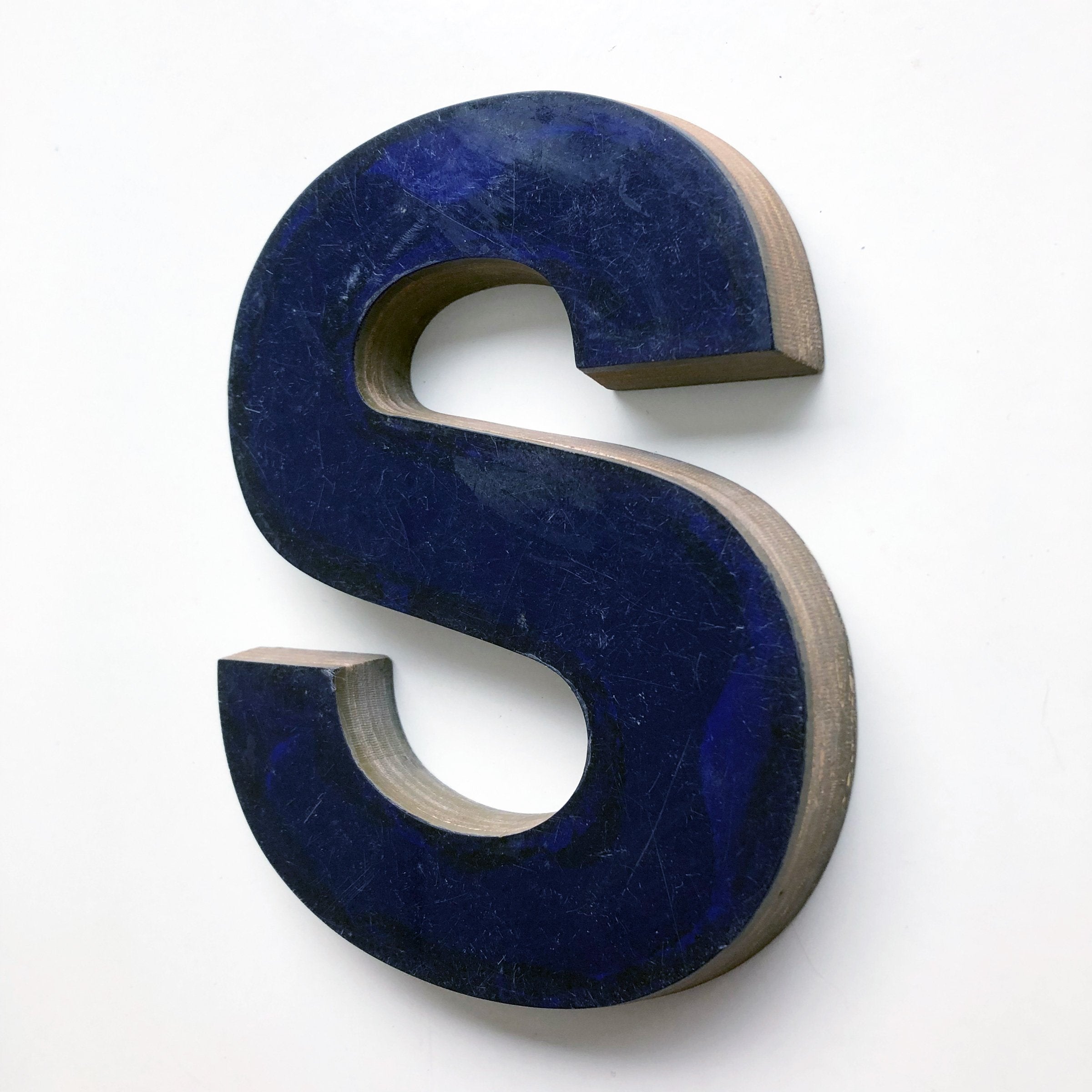 Medium Letter Ply and Perspex