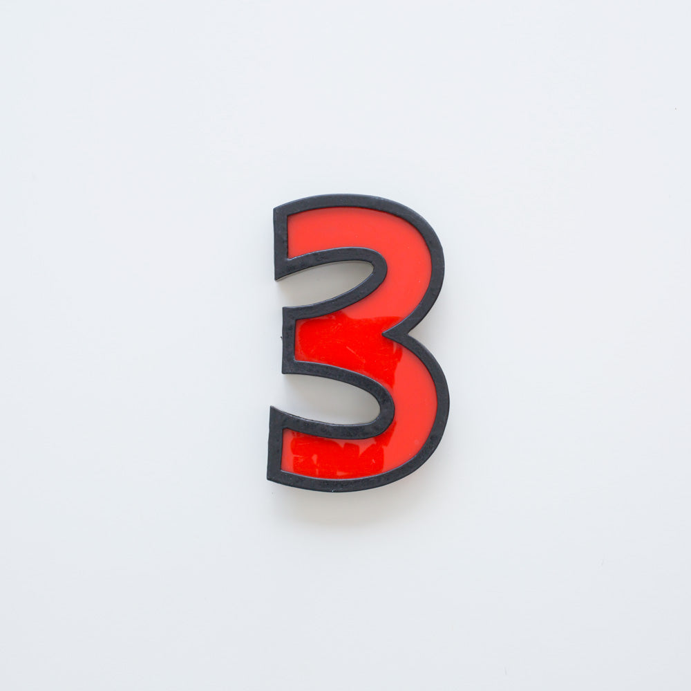 Medium Vintage Cinema Numbers Midcentury Red/Black