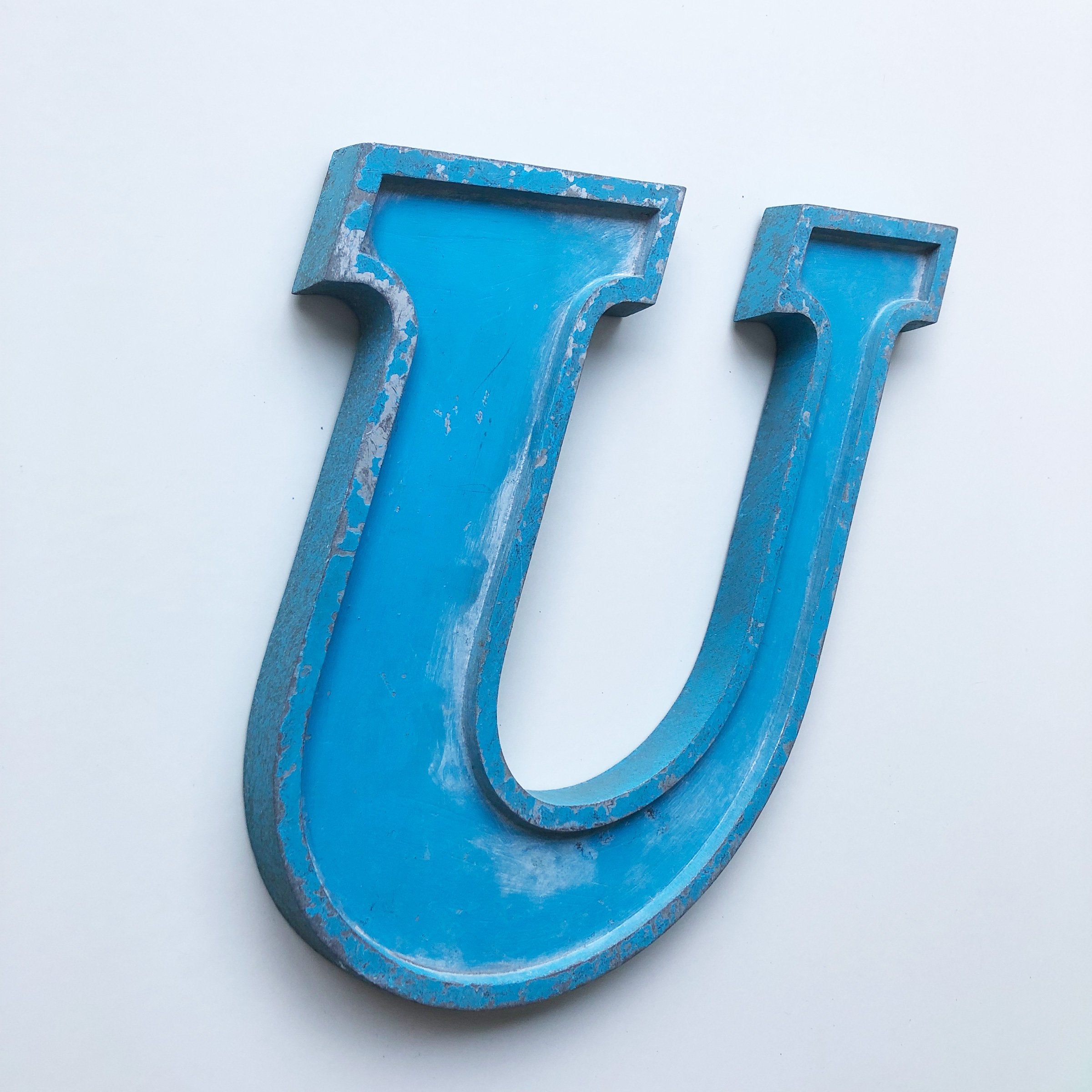 Medium Letter Metal