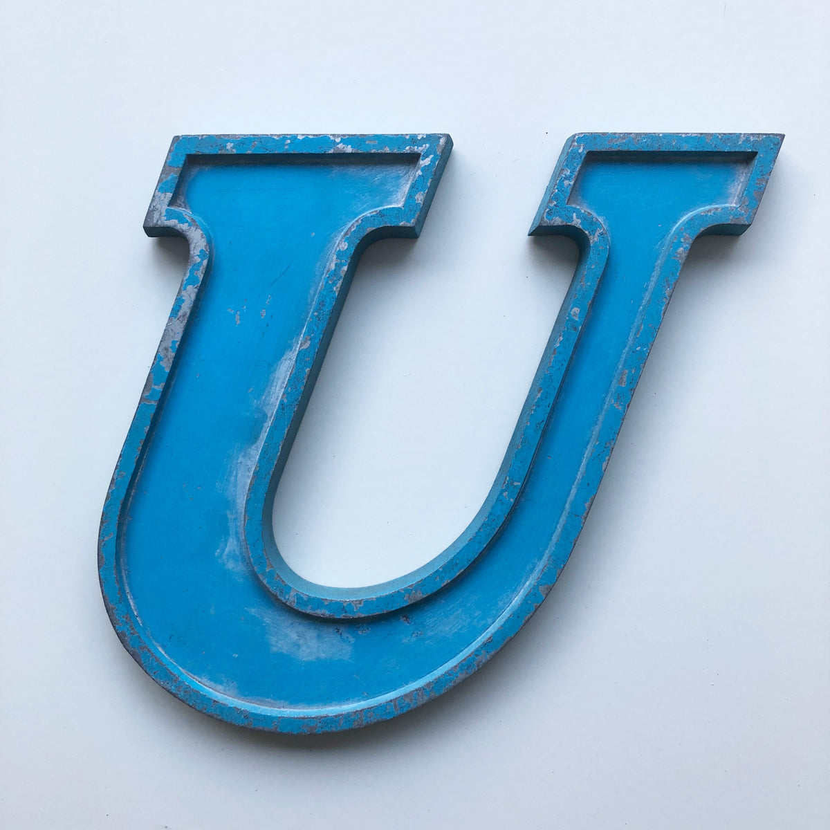 Medium Letter Metal