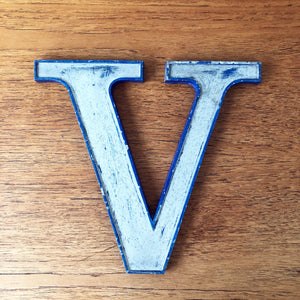 Medium Letter Metal