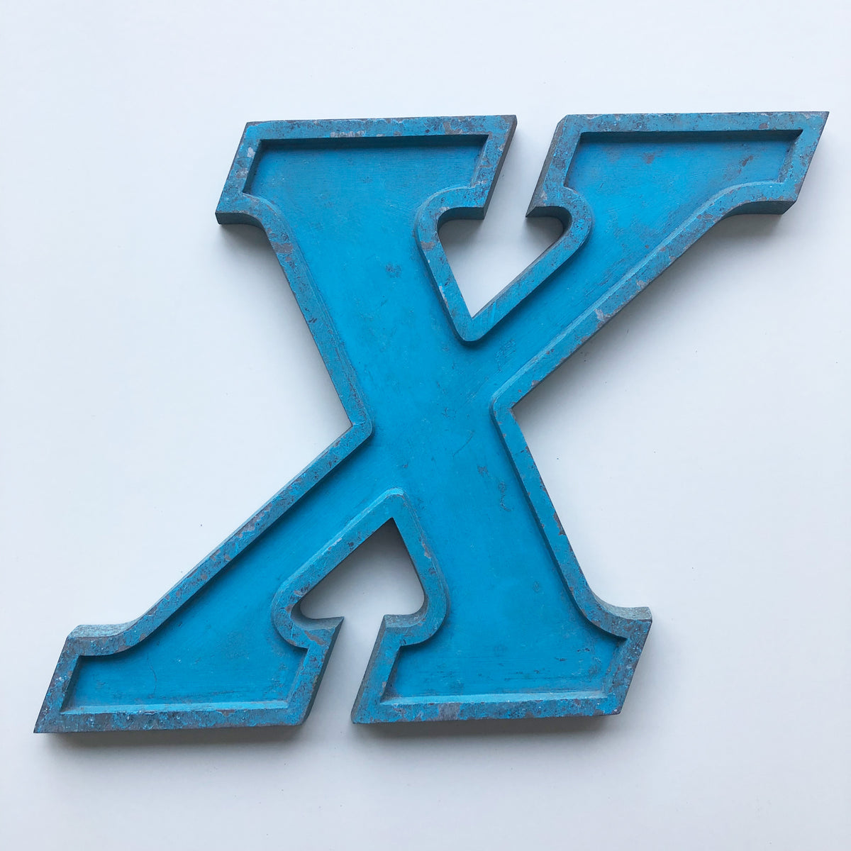 Medium Letter Metal