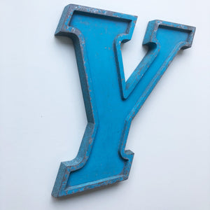 Medium Letter Metal